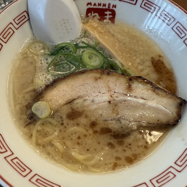 閉店】まんねん 心斎橋店 - 心斎橋/ラーメン | 食べログ