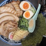 麺屋 武士道 - ナルトもあり