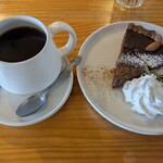 珈琲農園直営店　mol cafe - 