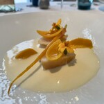 エスキス - [孵化] 帆立貝に姫人参とマリーゴールド・金柑