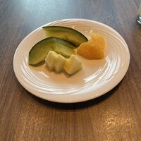 ポム・ダダン - 