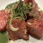 炭火焼肉酒家 牛亭 - 