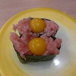 すし江戸 - うずら鉄火