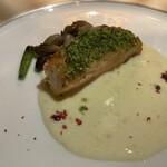 和フレンチバル村塾 屋根裏 別邸 - サーモンのポワレ