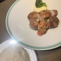 COLONIAL BEACH 横浜ハンマーヘッド - 