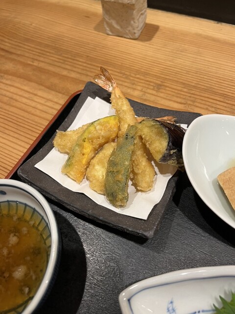 Shoku no Yoshi photo 3