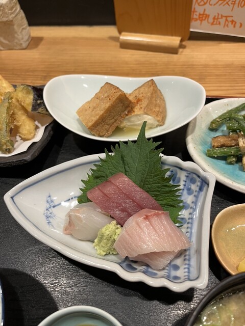 Shoku no Yoshi photo 2