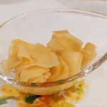 鮨やまか - ガリ