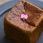 むうや - 料理写真:むうクリーム よもぎと桜＠税込500円 │ 土曜15:51頃訪問