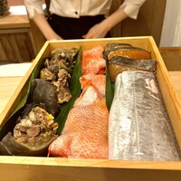 津の守坂 小柴 - うれしいネタを選ぶ楽しみも