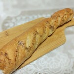 ポンパドウル - 超ロングウインナー1/2　432円（税込）