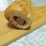 ポンパドウル - 断面