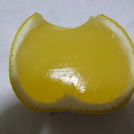 京菓子司 仙太郎 伊勢丹新宿店 - 二つに切ってみました。