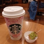 スターバックス・コーヒー - アイスコーヒー グランデ441円(税抜)