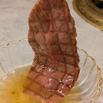 肉屋甲 - 