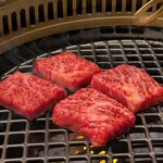 肉屋甲 - 