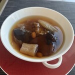 広東料理 センス - 本日のイチオシ　後にも先にもこんな濃厚で複雑な茸たちに出会ったことはない