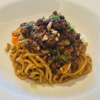 スーツァンレストラン陳 横浜店 - 汁なし担々麺！