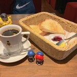 ピノキオ - 料理写真:湯種トースト&茹で卵モーニング　550円(税込)  ※ドリンク代だけ