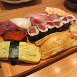 Sushi Izakaya Nihonkai - 上寿司　１２８５円