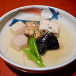 長崎卓袱浜勝 - 煮物