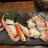 かに道楽 千葉駅前店 - 茹でかに三兄弟　左からケがに、ズワイがに、タラバがに　
