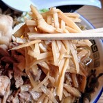 ケンチャンラーメン - メンマ。