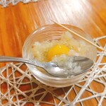 てっぽう - ★お通し 330円 大根のみじん切りのような シャキシャキしたものにうずら卵が入っているだけで 正体不明 だし 味 おいしくないし こんな、お通しはいらない！