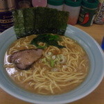 横浜ラーメン　味王 - ラーメン