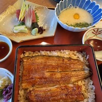 鰻割烹 伊豆栄 本店 - 