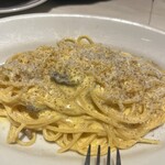 ピッツェリア ドーモ - カルボナーラ