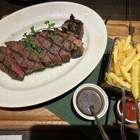 ウルフギャング・パック カフェ 愛知芸術文化センター店 - 