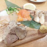 錦糸町っ子居酒屋 とりとんくん - 燻製盛り合わせ５種