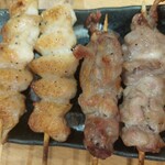 錦糸町っ子居酒屋 とりとんくん - サービス焼き鳥