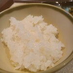 食堂 ぎんみ - ごはん粒が、キラキラです。