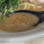 らーめん武道家 口 - スープ