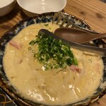 よってけ酒場 - きしめんカルボナーラ