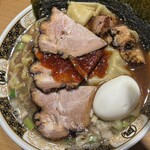 すごい煮干ラーメン凪 西新宿七丁目店 - 
