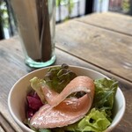 カフェ オトノヴァ - ランチセットのミニサラダ