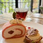 カフェ オトノヴァ - さくらシフォンとランチのプチシユ