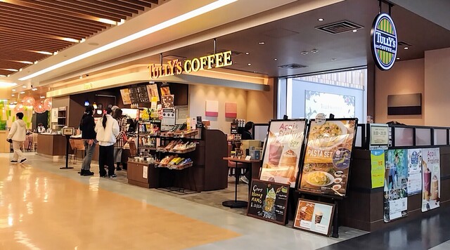タリーズコーヒー 青森空港店（TULLY'S COFFEE） - 青森市その他（カフェ）の写真