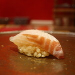 鮨 しみづ - 長崎産ヒラスズキの昆布締め