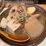 なん天 - おでん5種盛り　900円