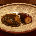 鮨 しみづ - 姫鮑と蛸の桜煮