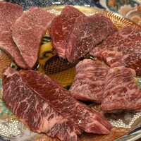 神戸焼肉 金虎 - 