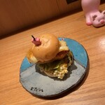 虎ノ門 とだか - カキフライバーガー