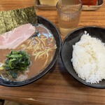 横浜家系らーめん 二代目武道家 - 