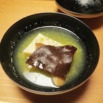 しのはら - 椀　毛蟹真上、木耳、原木椎茸　オクラすり流し