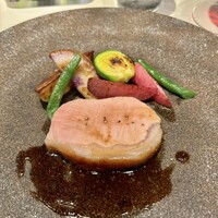 レストラン リューズ - 新潟妻有ポーク　ジュのソース　能登野菜