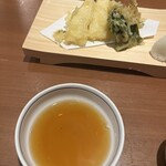 海鮮炉ばた 囲炉裏や 魚八 - 